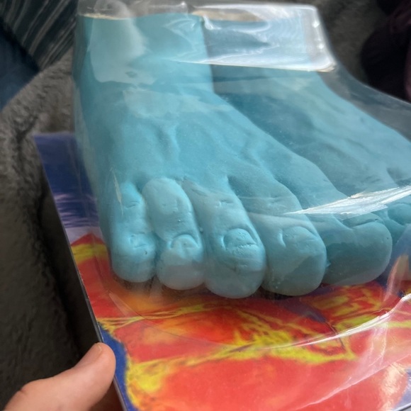 Imran Potato Caveman Slippers - Picture 3 of 4